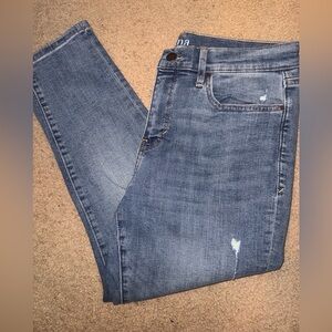 a.n.a Women's Light Blue High Rise Skinny Jeans